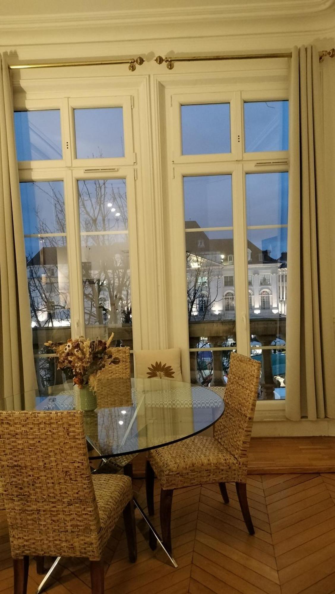 Appartement Avec Belle Vue Sur La Place Du Martroi Orléans Dış mekan fotoğraf